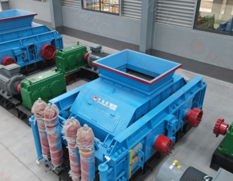 選礦廠錳礦破碎機(jī)